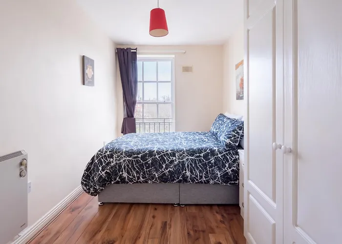 2bd Flat In Heart Of 아파트 *