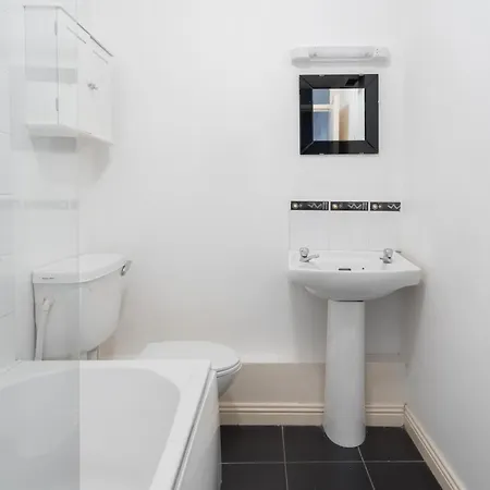 2bd Flat In Heart Of Apartment *