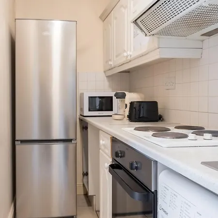 Appartamento 2bd Flat In Heart Of *