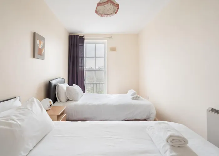 2bd Flat In Heart Of