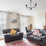 公寓 2bd Flat In Heart Of *