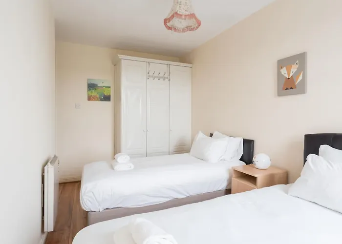 2bd Flat In Heart Of *